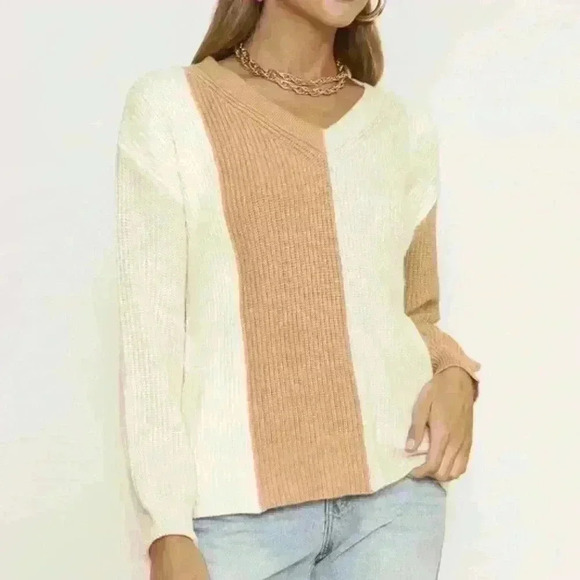 Colorblock tan sweater - Picture 2 of 4
